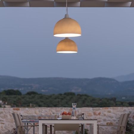 Evaero Villas I, II, III, IV - an ever-so inviting escape, By ThinkVilla Sfáka Esterno foto