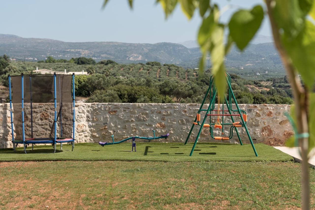 Evaero Villas I, II, III, IV - an ever-so inviting escape, By ThinkVilla Sfáka Esterno foto