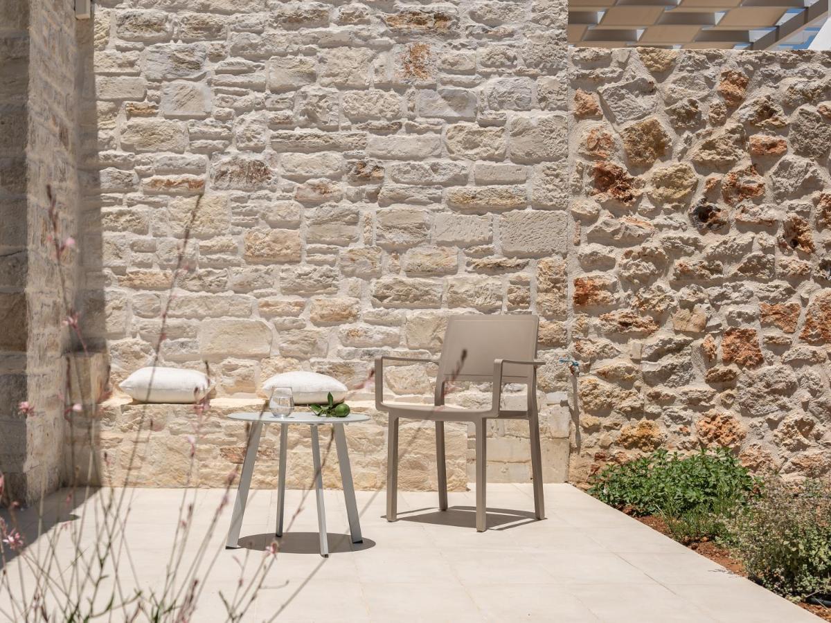 Evaero Villas I, II, III, IV - an ever-so inviting escape, By ThinkVilla Sfáka Esterno foto