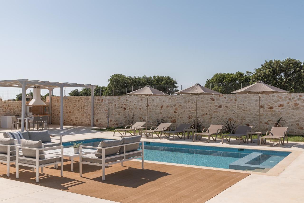 Evaero Villas I, II, III, IV - an ever-so inviting escape, By ThinkVilla Sfáka Esterno foto