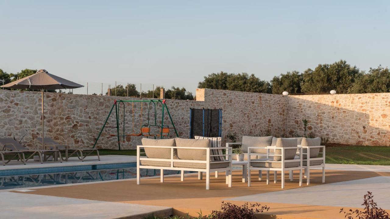 Evaero Villas I, II, III, IV - an ever-so inviting escape, By ThinkVilla Sfáka Esterno foto