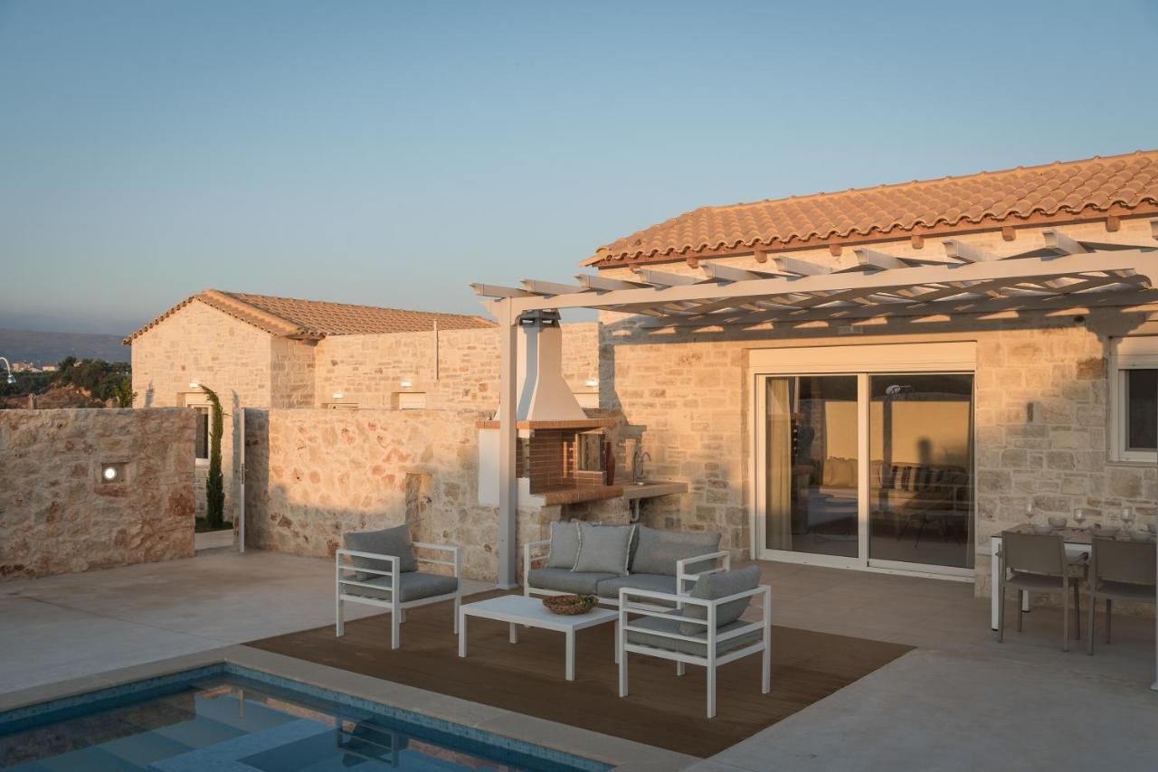 Evaero Villas I, II, III, IV - an ever-so inviting escape, By ThinkVilla Sfáka Esterno foto